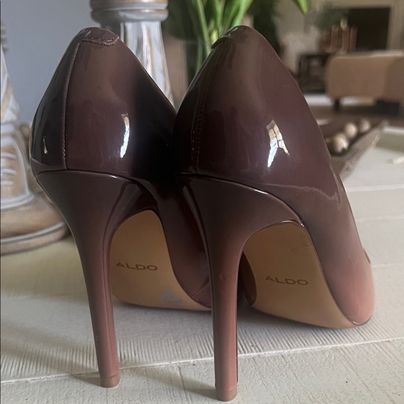 ALDO Peach Patent Leather Pointed-Toe Pumps - Picture 2 of 3